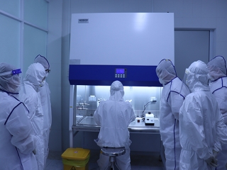Bệnh viện Quân y 120 đưa vào vận hành hệ thống máy xét nghiệm PCR tự động hiện đại