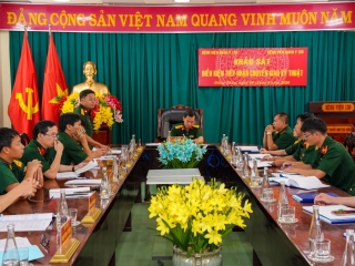 TĂNG CƯỜNG HỢP TÁC CHUYÊN MÔN - NÂNG CAO CHẤT LƯỢNG KHÁM VÀ ĐIỀU TRỊ BỆNH 