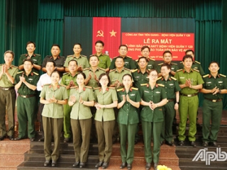 Ra mắt mô hình 