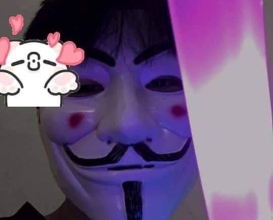 hacker đẹp trai làm bay trái tim em